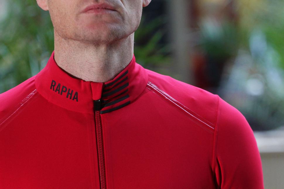 RAPHA TEAM SOFTSHELL JACKET - 自転車